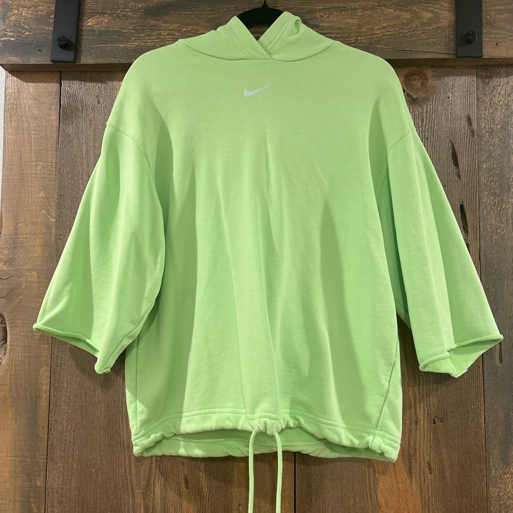 Nike Women's Icon Clash Key Lime/Barely Green SS Hoodie Small